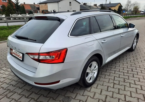 Skoda Superb cena 79900 przebieg: 163519, rok produkcji 2020 z Niemcza małe 781
